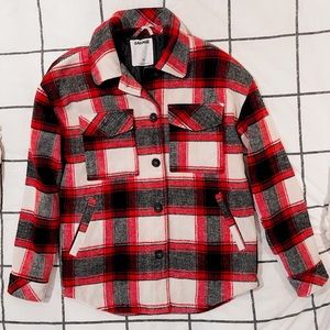 Garage plaid shacket size small.